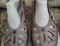 Womens JBU Juniper Casual Shoes Size 8.5 Taupe NEW The Villages Florida