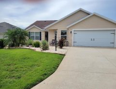 WISTERIA FOR SALE/2.5% Buyer Commission The Villages Florida