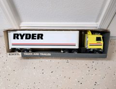 Ryder – Chevy/Titan Tractor Trailer The Villages Florida