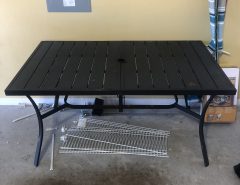***SOLD***Beautiful Patio Set and Patio Table The Villages Florida