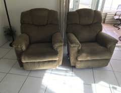 LAZY BOY RECLINERS (PAIR) The Villages Florida