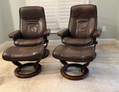 Two Stressless Chairs with Ottomans The Villages Florida