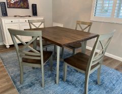 Dining room table with 4 chairs (2 years old) The Villages Florida