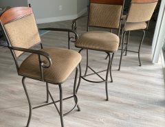 Four Southern Living Bar Stools The Villages Florida
