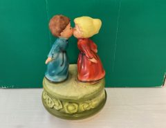 Music box…Vintage porelain1970’s Dutch Boy & Girl Kissing, plays ‘Somewhere My Love’….$10. The Villages Florida