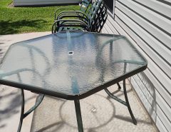 Patio Table w/chairs – SOLD The Villages Florida
