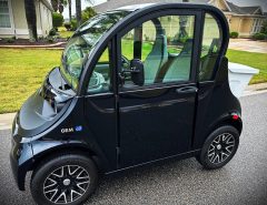 2021 GEM e2 Golf Cart: Like New Condition: $8495 The Villages Florida