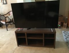 55 Inch Smart TV, TCL Roku with TV stand The Villages Florida