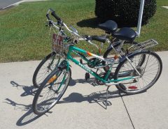 Trailer hitch bike rack. The Villages Florida