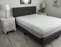 Queen padded headboard and frame. Like New! The Villages Florida