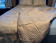 Queen Bed Spread The Villages Florida