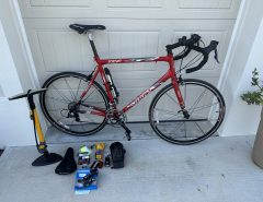 Giant TCR2 Road Bike with accessories The Villages Florida