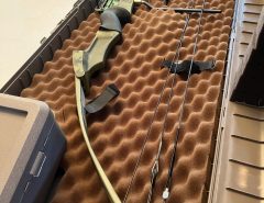 Archery bow – BEAR Whitetail COMPOUND Bow, protective hard side Case and Arrows The Villages Florida