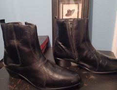 Brand new Mens Black Dress Boots 10.5 The Villages Florida