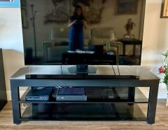 Top of the line 65″ Samsung TV with Sound Bar The Villages Florida