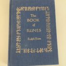 The Book of Runes, 1982, by Ralph Blum with tiles The Villages Florida