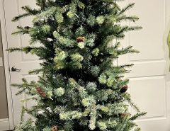 FREE Beautiful 8 ft Christmas Tree The Villages Florida