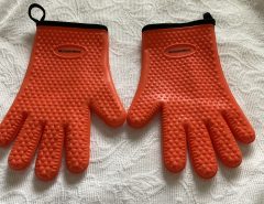 New Heat Resistant Silicone Kitchen Gloves The Villages Florida