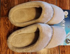 Woman’s Shoes and Slippers (NEW) The Villages Florida