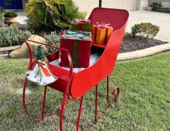 CHRISTMAS  SLEIGH The Villages Florida