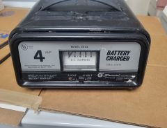 Battery Charger – Schumacher 4 amp – 6 or 12 volt The Villages Florida