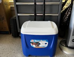 Brand New Igloo Cooler w/wheels The Villages Florida