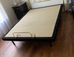 Queen size adjustable bed platform with remote The Villages Florida