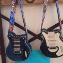 Handbags with strap 2 shaped like guitars, see photos. The Villages Florida