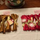 Selling 32 FORMAL CLOTH DINNER NAPKINS, NEW WITH TAGS… ALL FOR $20. TOTAL The Villages Florida