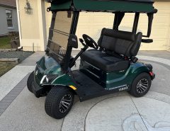 Like new 2023 Yamaha Drive 2 Gas Golf Cart The Villages Florida