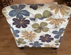 Arm Chair Living room/ Lanai Floral Pattern PLEASE READ AD COMPLETELY!! The Villages Florida