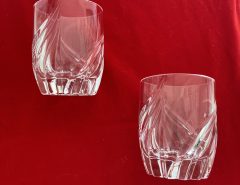 2 gorgeous rocks/lowball glasses for your whiskey! The Villages Florida