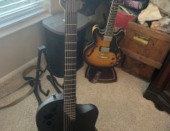 Ovation 1868 TX Elite in like new condition. With original hard case The Villages Florida