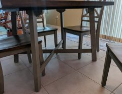 Dining table and 4 chairs The Villages Florida