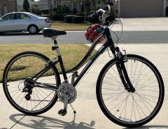 Giant Ladies bicycle with helmet The Villages Florida