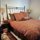 Queen Comforter Set/5 Decorative Pillows/chair/rug/2 lamps/accessories The Villages Florida