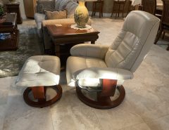 Reclining Ergo Chair w/Ottoman The Villages Florida