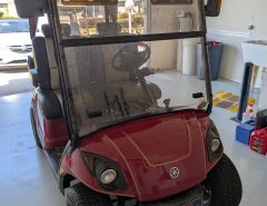 2012 Gas Yamaha golf cart / low miles. The Villages Florida
