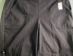 GOLF SKORT beige size 16/18 also have black GOLF SHORTS, size 16/18  $5. Each The Villages Florida
