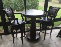 Beautiful wood high top table and chairs The Villages Florida