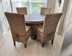 Like New 42″ Dining Table and Four Comfortable High Back Chairs The Villages Florida
