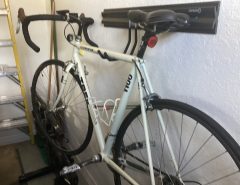 Trek 1100 new tires, 27 speeds, Simon a gears with complyTer The Villages Florida