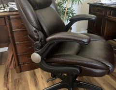 Serta Executive Chair The Villages Florida