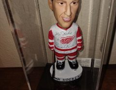 Gordie Howe autographed bobble head with COA The Villages Florida