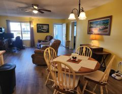 2/2 HotTub & GC The Villages Florida