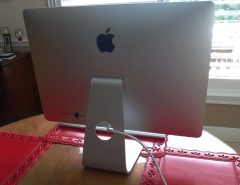 Apple iMac with Keyboard and Trackpad Cleared I-Cloud (CASH ONLY) The Villages Florida
