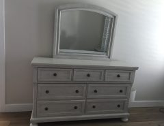 Queen Bedroom Outfit  NEW PRICE The Villages Florida