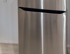 LG Stainless Steel Top-freezer Refrigerator The Villages Florida