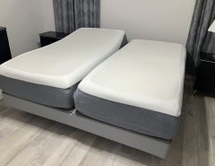 Sleep Number Climate 360 split king bed The Villages Florida