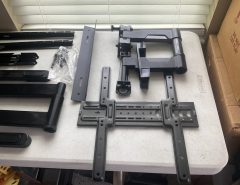 TV WALL MOUNT BRACKETS x 2 The Villages Florida